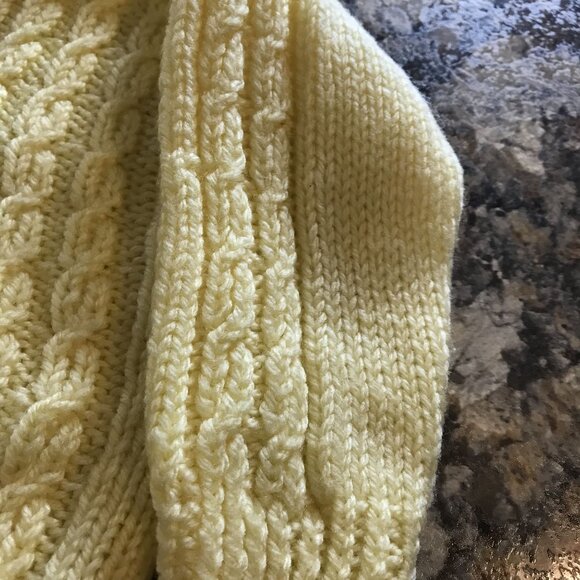 Handmade Toddler Sweater Yellow Cable Knit V-Neck Long Sleeve App 12 Month Size - Picture 4 of 8
